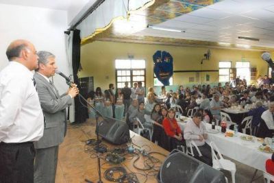 El Gobernador particip� de un almuerzo con motivo de las Fiestas Patronales de Nogoli