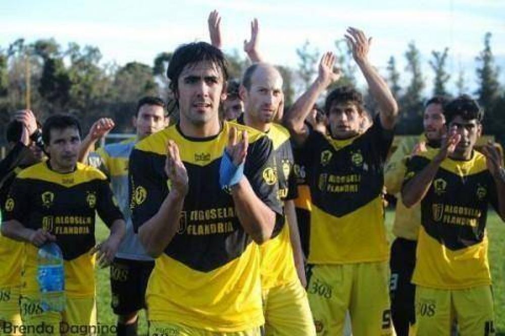 Flandria gan� un partido incre�ble y Ercoli seguir� en la direcci�n t�cnica