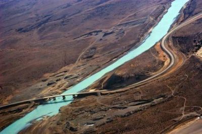 De Vido viaja a China y Rusia en busca de inversores para represas en la Patagonia