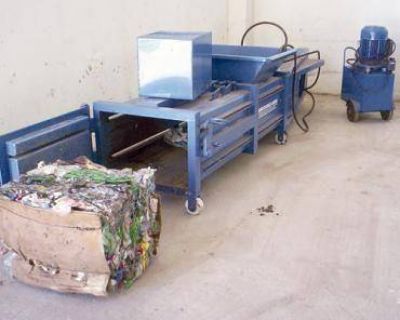 Caseros tiene su nuevo equipo para compactar residuos