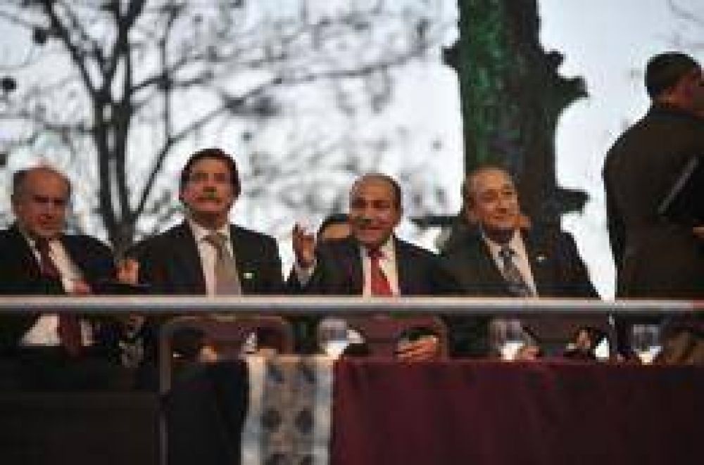 Un perito dir� si el patrimonio de Manzur se condice con sus ingresos mensuales de 2009 a esta parte