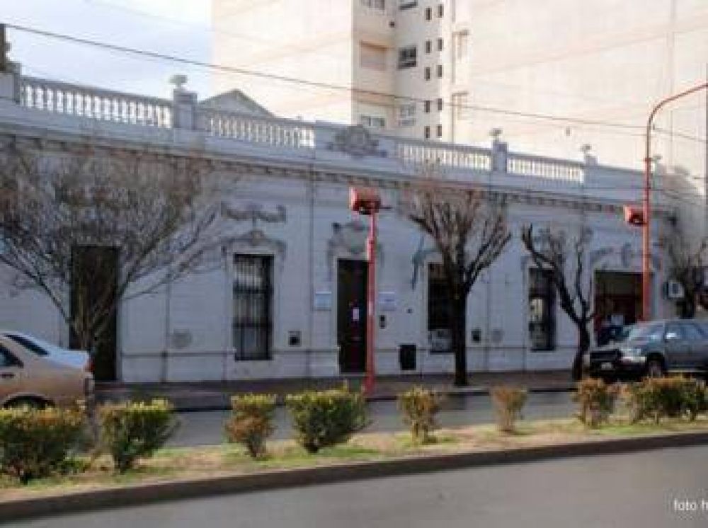 Homenaje legislativo nacional a la Biblioteca Sarmiento
