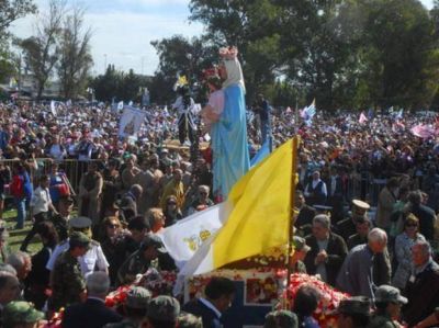San Nicol�s celebra la aparici�n de la Virgen