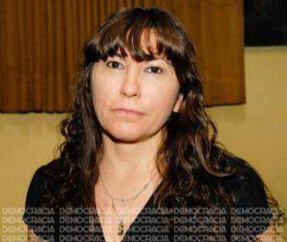 Docentes locales reclaman la reapertura de las paritarias