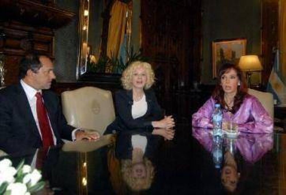 Nacha Guevara cuestion� al kirchnerismo