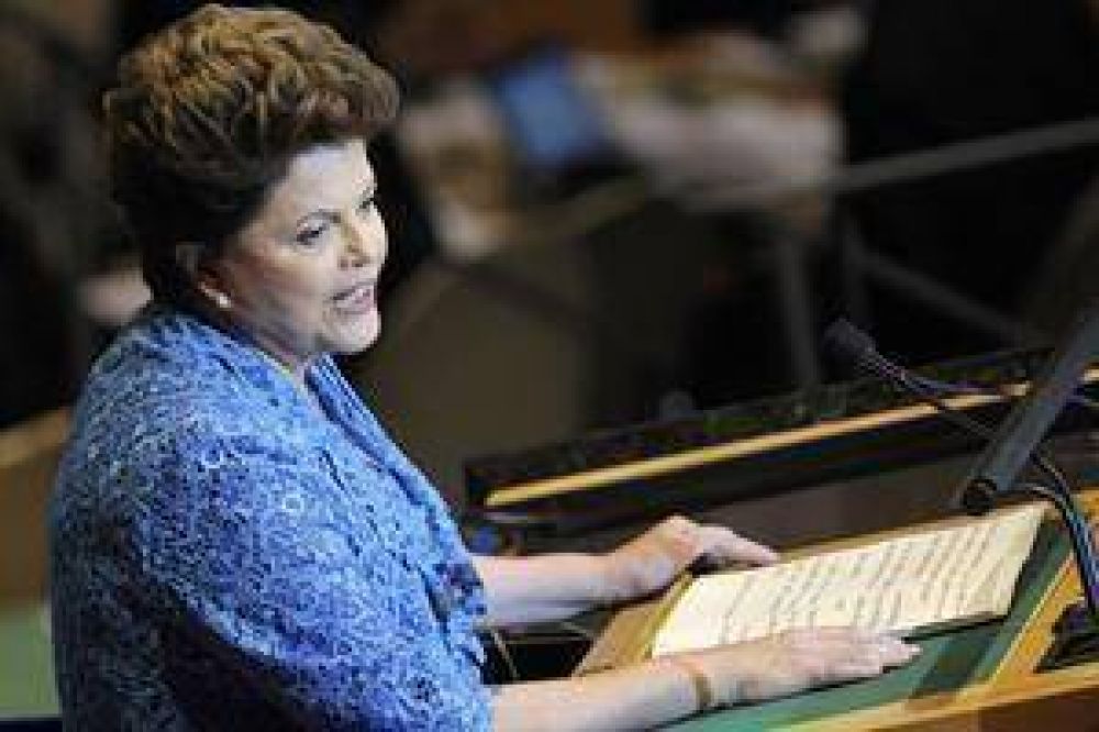 Rousseff abri la Asamblea General de la ONU y pidi nuevamente el fin del embargo de EE.UU. a Cuba