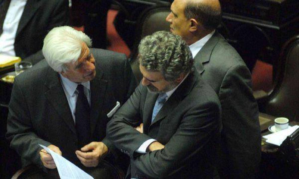 Confianza oficial en una r�pida aprobaci�n del proyecto que anticipa elecciones legislativas