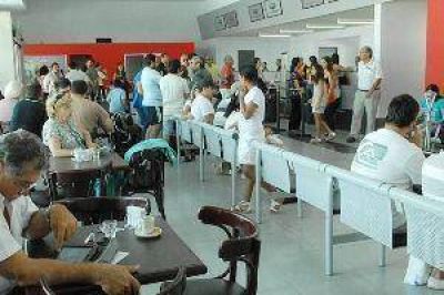Aerol�neas cancel� ayer el vuelo a Santiago
