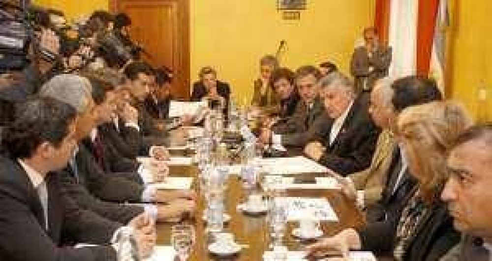 M�s patrullaje policial y con control de vecinos