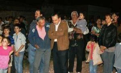 Inauguraron diez cuadras de ripio en el barrio Obrero de S�enz Pe�a