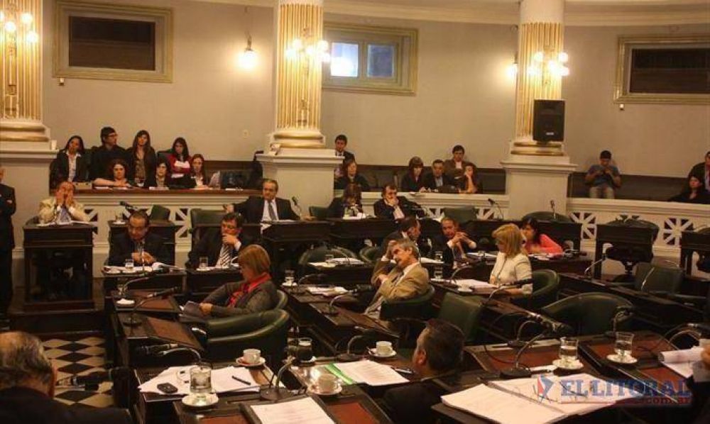 Legisladores oficialistas jugar�n sus �ltimas cartas para destrabar cr�ditos