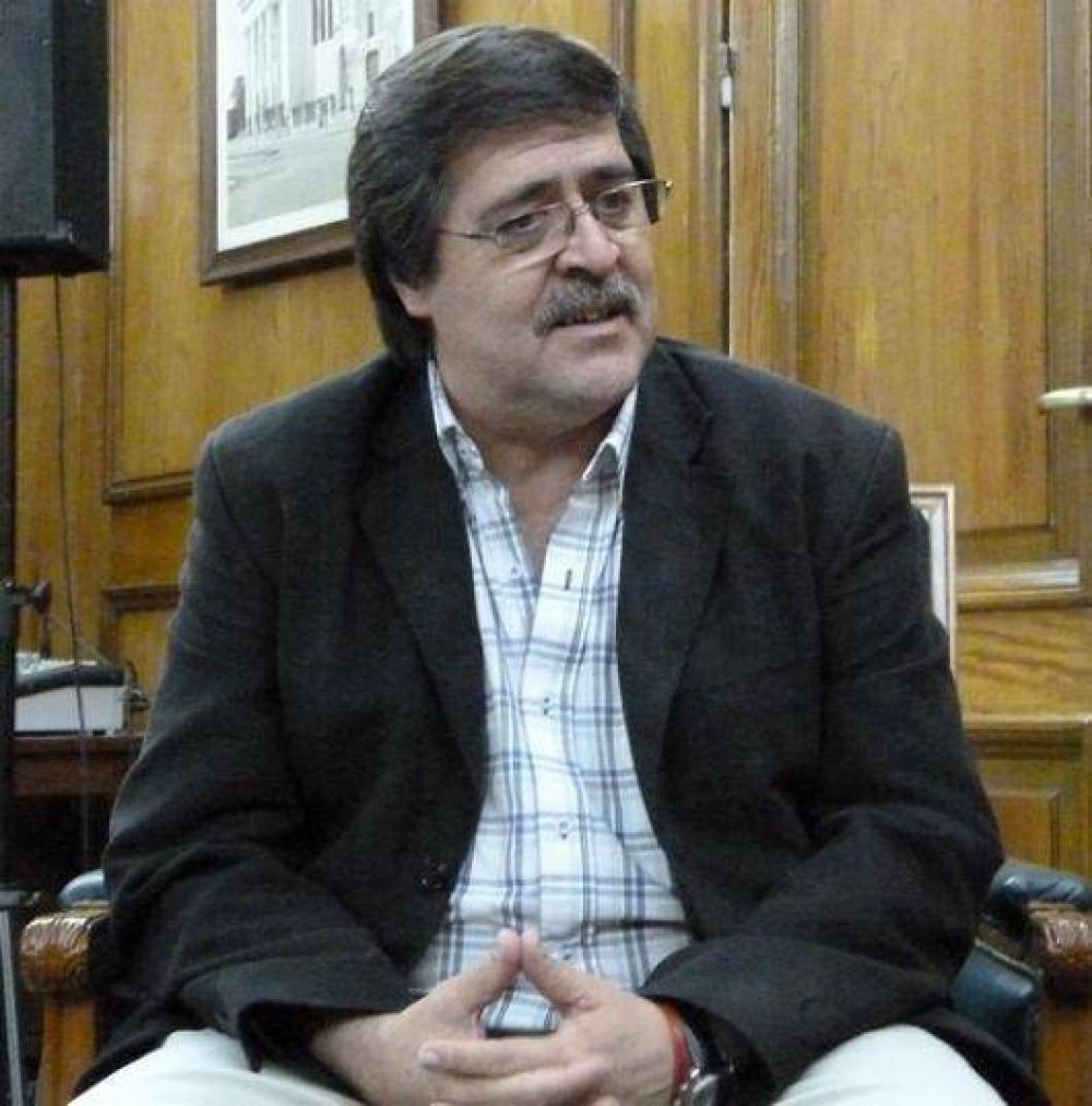 Radicales y justicialistas se sacan chispas