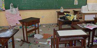  La Escuela 290 de V� Lourdes sufri� nuevamente el ataque de v�ndalos