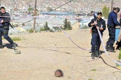 Encuentran partes del cuerpo descuartizado de un hombre