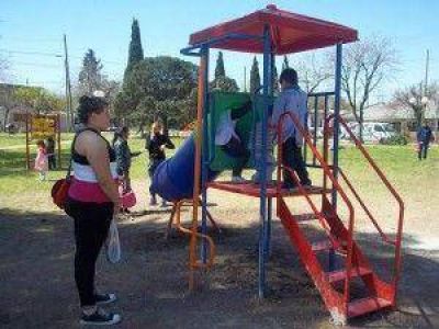 Mejoras En La Plaza Marta Mastr�ngelo