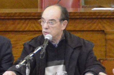 Pedro Mezzapelle tambi�n se sum� al pedido de que las clases comiencen a mitad de marzo