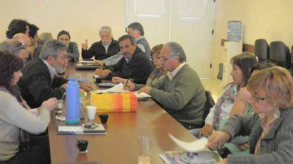 Estatales: 40 mil asignaciones en la �cuerda floja�