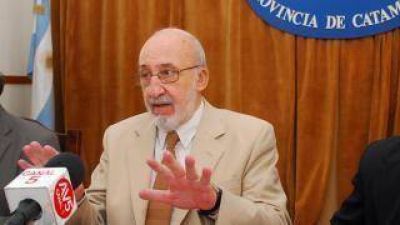 Acusan al Procurador de ser el jefe de una corporaci�n
