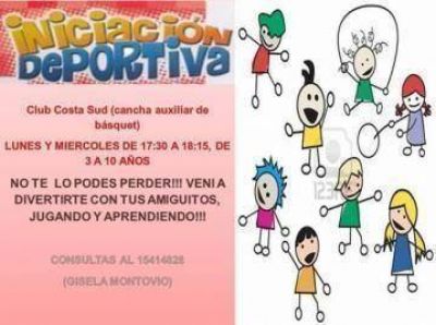 Funciona la Escuela de Iniciaci�n Deportiva en Costa Sud