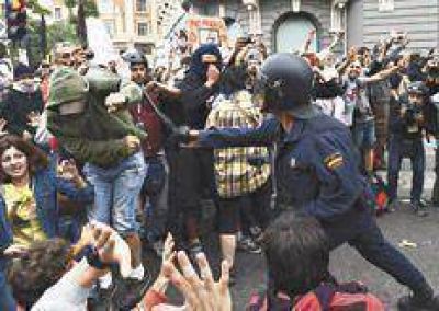 Espa�a reprimi� la protesta ante el Congreso