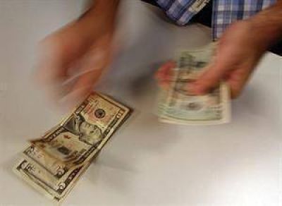 La AFIP no autoriza cambiar m�s de $5760 para viajes