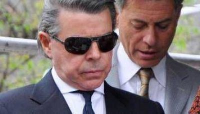 Oyarbide se apart� de la causa contra Moreno por "violencia moral"