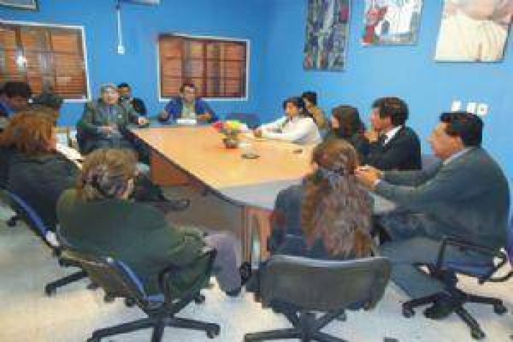Reuni�n por la gripe A en la ciudad de Fiambal�