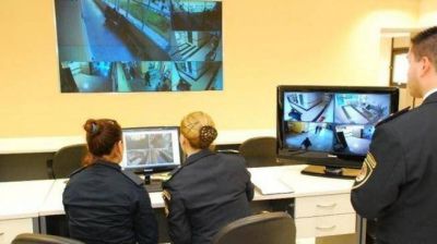 Cansados de los narcos, piden c�maras