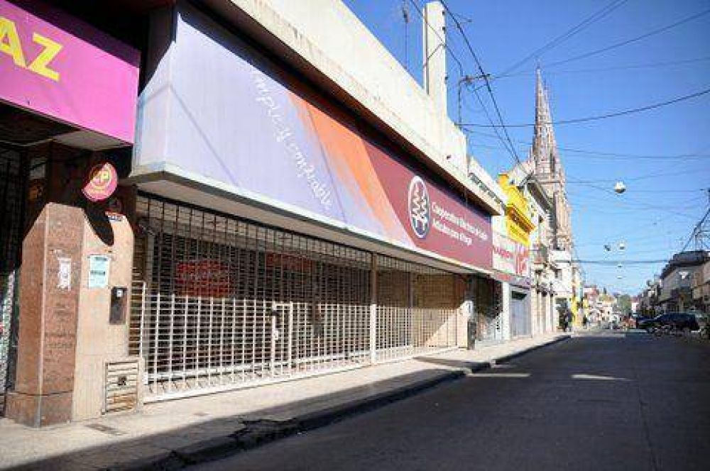 Masiva adhesi�n de trabajadores al d�a del Empleado de Comercio
