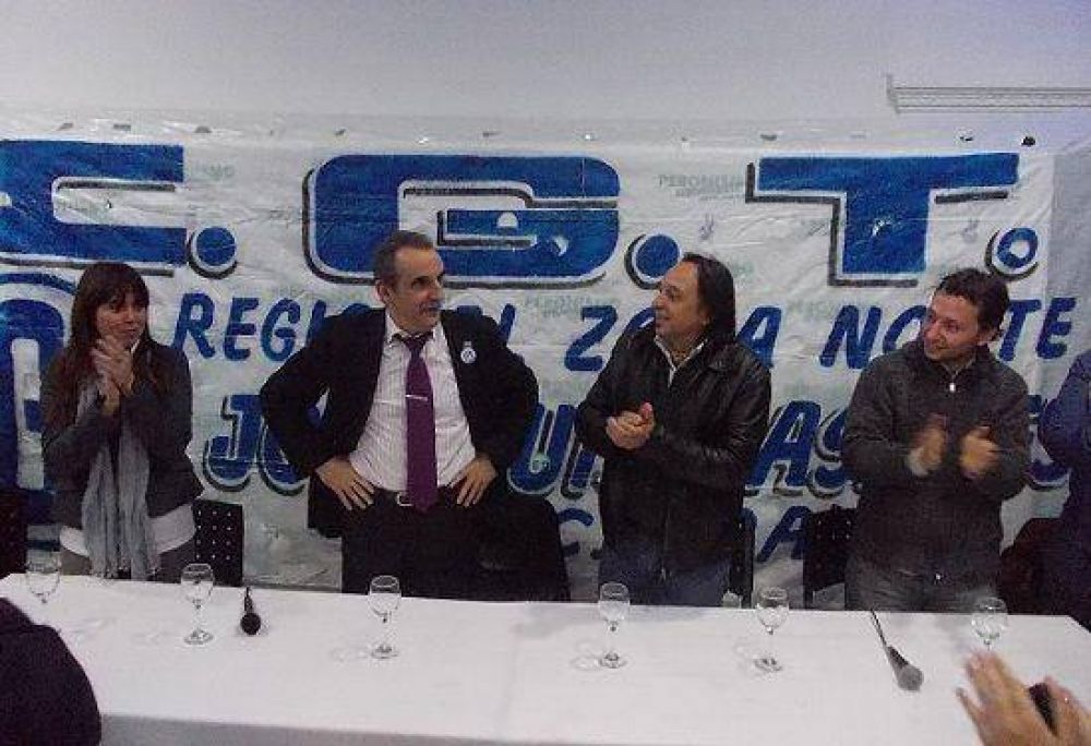Guillermo Moreno particip� de un acto de la CGT Zona Norte en Olivos