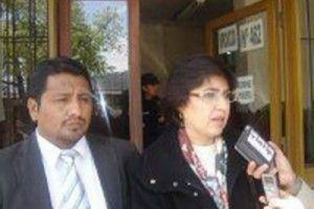Lyder se sum� al conflicto de Humahuaca presentando una denuncia penal contra jefe policial