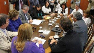  La decisi�n pol�tica del PE y los recursos econ�micos limitan las exigencias de los m�dicos