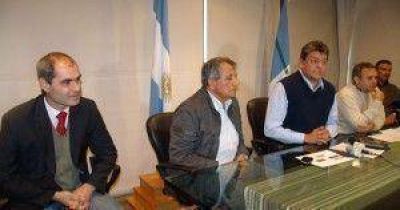 El gobierno renov� amplio plan de asistencia al sector agr�cola en la campa�a2012-2013