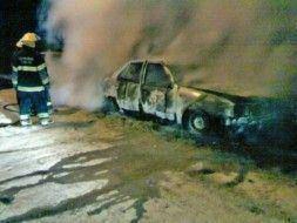 Preocupaci�n por banda de quema coches en Z�rate