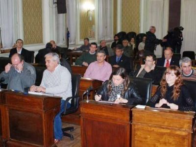 Proponen que jovenes sean concejales con 18 a�os