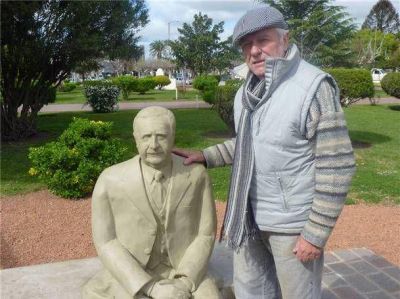 Restauraron el monumento a Alfons�n