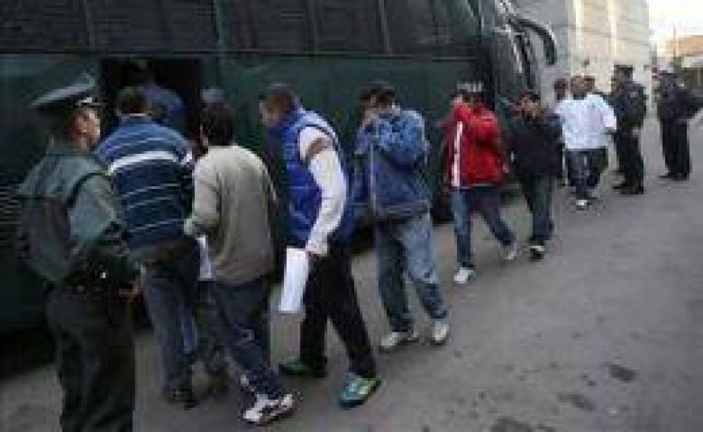 Chile entreg� al pa�s 21 presos argentinos