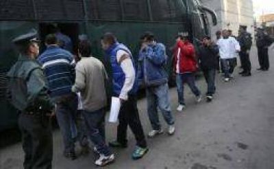 Chile entreg� al pa�s 21 presos argentinos