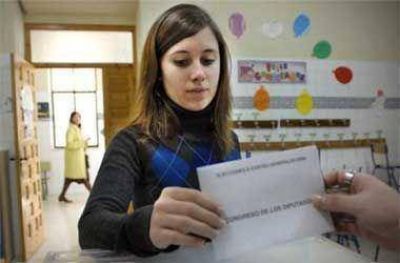 17 de octubre: el d�a elegido para debatir el "voto joven"