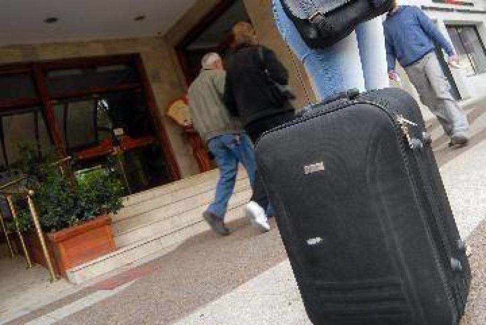 Turistas dejan por a�o 280 millones en Neuqu�n