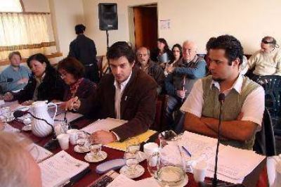 Concejales extendieron el descubierto a Goye