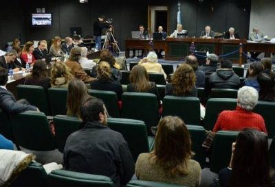 El pr�ximo lunes dictan veredicto contra catorce represores en Mar del Plata
