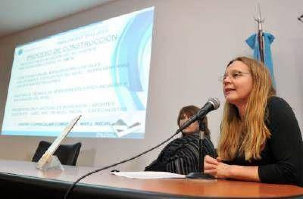Presentan el nuevo dise�o curricular de Nivel Inicial