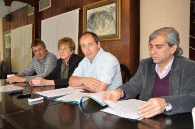 Educaci�n: Solana propone un Observatorio de la Ley