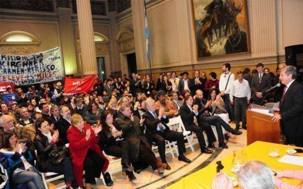 Proyecto propone que los countries cedan terrenos para viviendas sociales