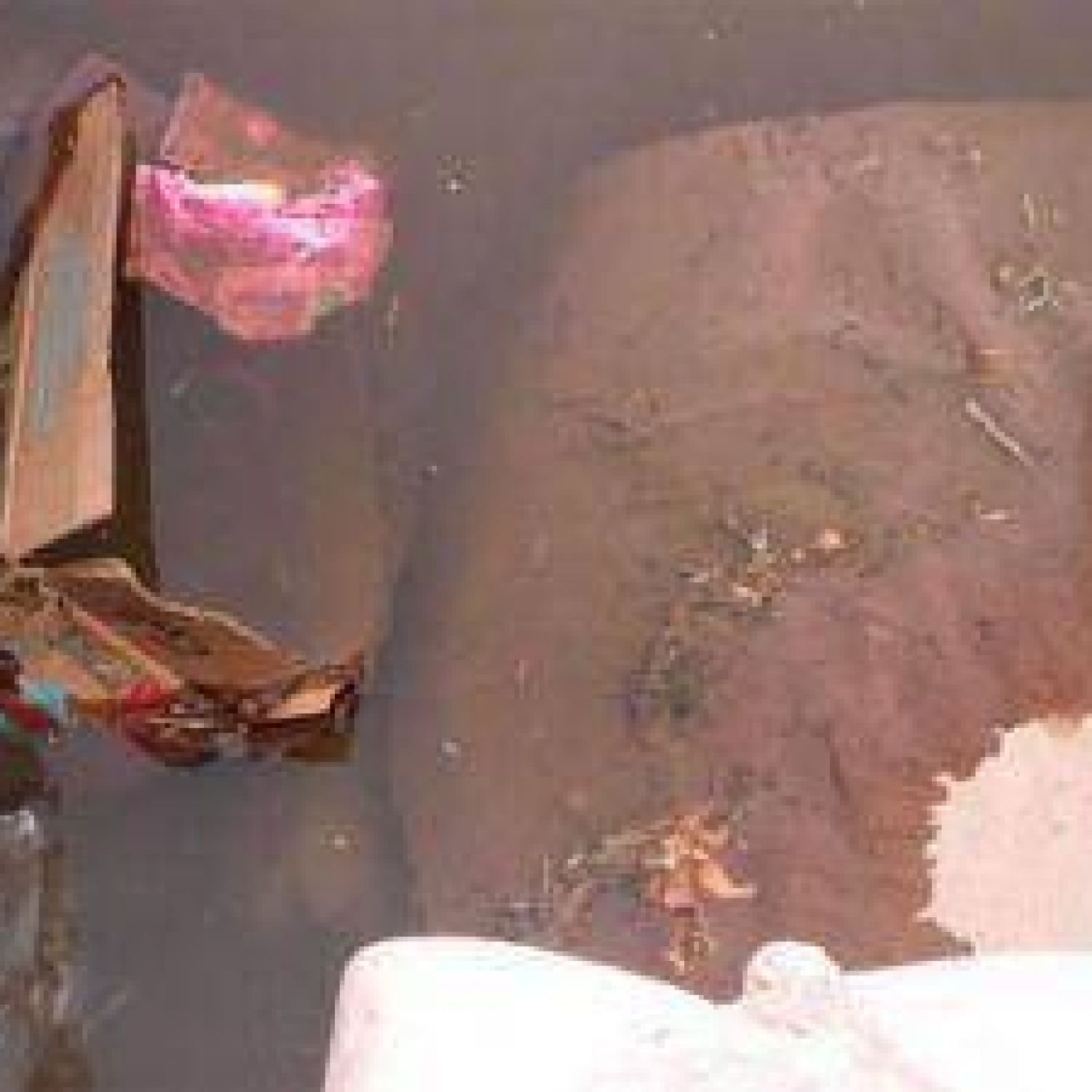 Sin respuestas por un pozo a cielo abierto que contamina