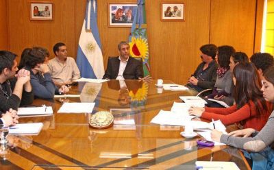 Avellaneda: Jorge Ferraresi recibi� al abordaje territorial de Naci�n
