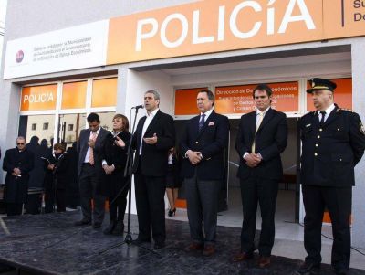 Avellaneda: habr� cupo para que 200 vecinos puedan inscribirse en la Polic�a Bonaerense