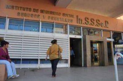 El d�ficit jubilatorio anual es de 490 millones, 258 de la caja policial
