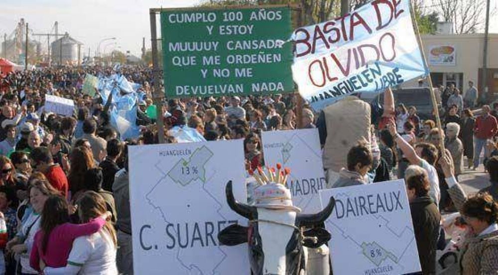 El reclamo de autonom�a fue el lema de la fiesta